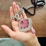 Antique Pink Stone Jewellery Set - Image 4
