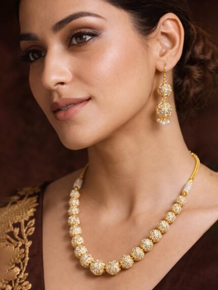 Noor Jaal Pearl Orb Necklace Set