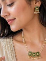 Aarna Reversible Pearl Necklace Set (Red & Emerald Green) - Image 3