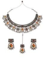 Oxidised Multicolor Mirror Choker Necklace Set with Maang Tikka - Image 4