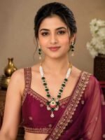 Emerald Heritage Necklace Set - Image 2
