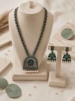 Emerald Jaal Heritage Pendant Set - Image 3