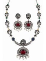 Oxidized Silver Lion Pendant Necklace Set - Image 4